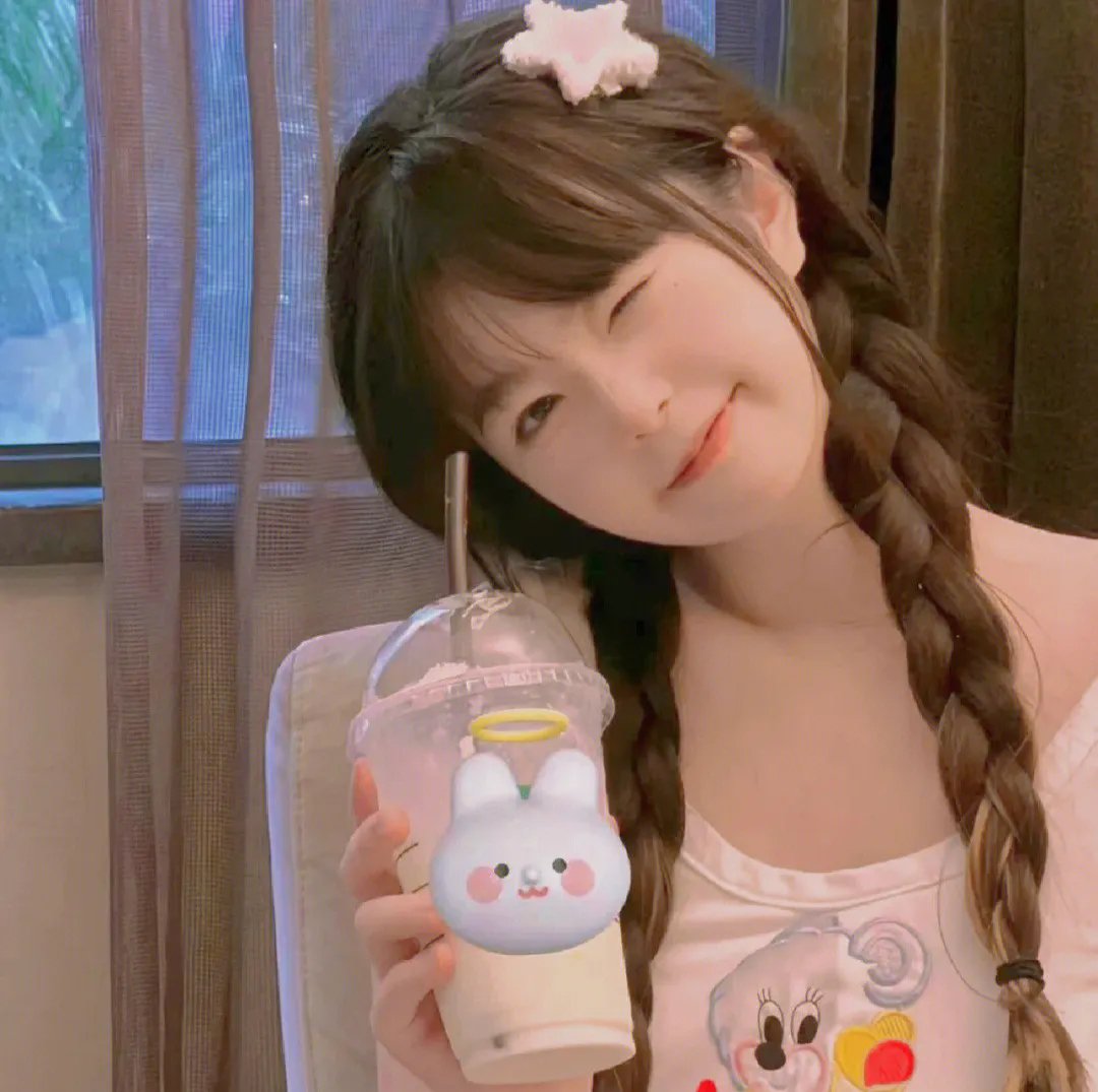 蜘蛛与郁金香